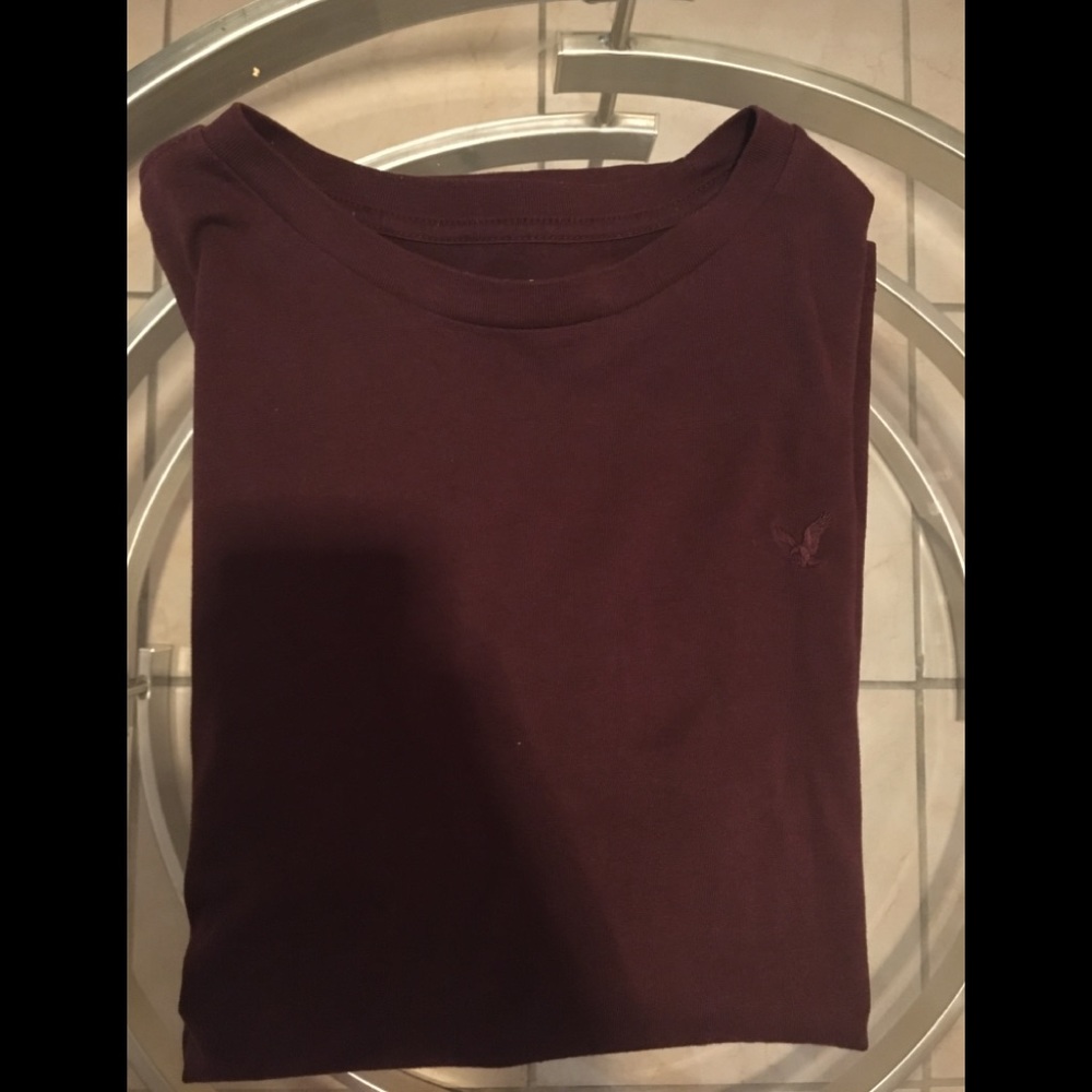 American Eagle Burgundy Tee